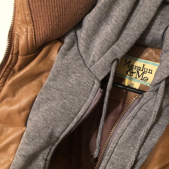 Leather Jacket - Picture 8 of 8